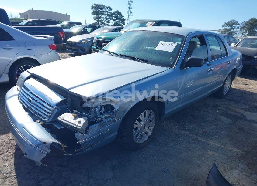 Photo 2 of 2005 Ford Crown VICTORIA LX/LX SPORT (VIN 2FAFP74W65X135964)