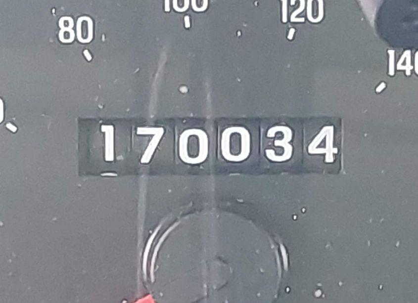 Photo 12 of 2001 Ford Crown VICTORIA LX (VIN 2FAFP74W71X114390)