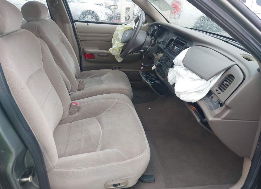 Photo 5 of 2001 Ford Crown VICTORIA LX (VIN 2FAFP74W71X114390)