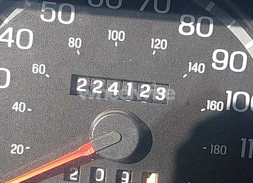 Photo 7 of 2004 Ford Crown VICTORIA LX (VIN 2FAFP74W74X132151)