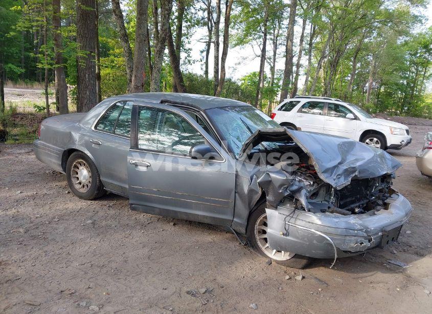 1999 Ford Crown VICTORIA LX (VIN 2FAFP74W7XX117573) main photo