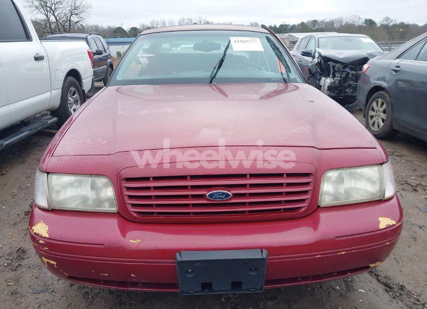 Photo 12 of 2002 Ford Crown VICTORIA LX (VIN 2FAFP74W82X148324)