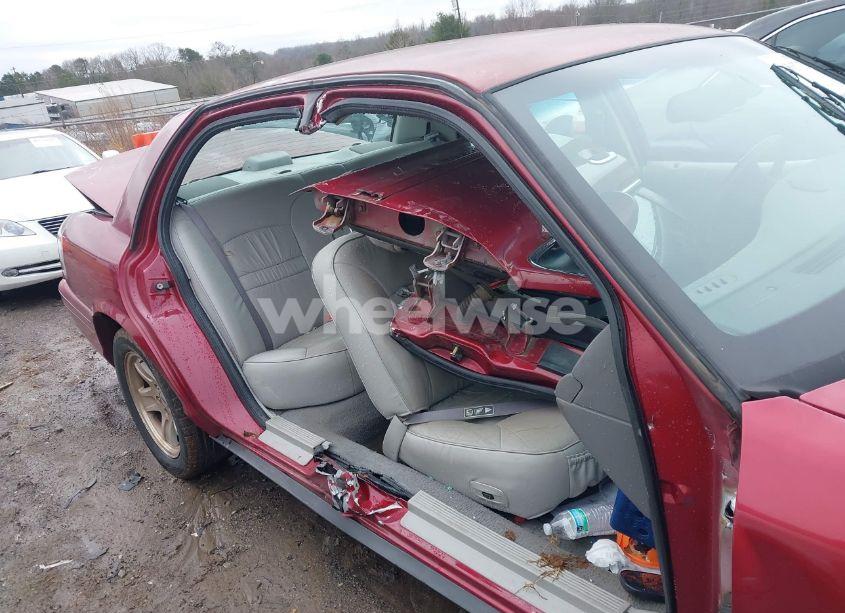 Photo 17 of 2002 Ford Crown VICTORIA LX (VIN 2FAFP74W82X148324)