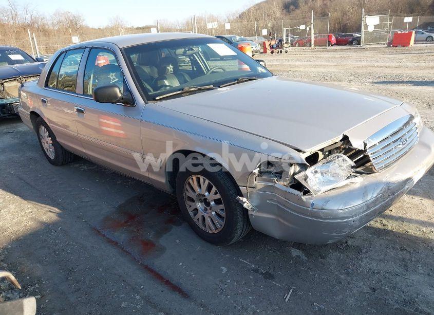 2005 Ford Crown VICTORIA LX/LX SPORT (VIN 2FAFP74W85X121984) main photo