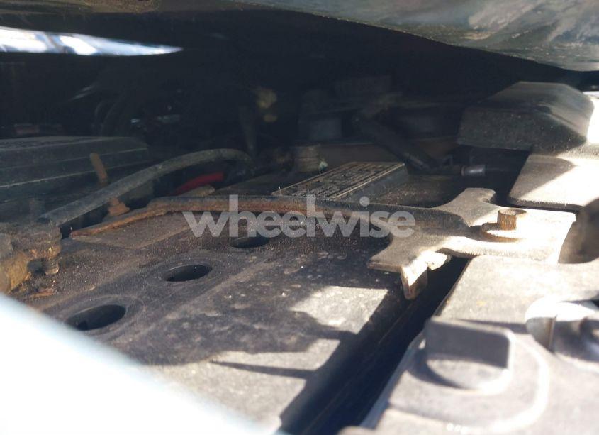 Photo 10 of 2000 Ford Crown VICTORIA LX (VIN 2FAFP74W8YX167061)