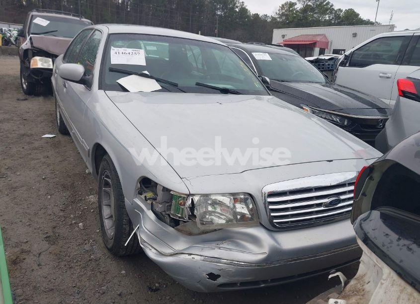 Photo 12 of 1999 Ford Crown VICTORIA LX (VIN 2FAFP74W9XX236645)