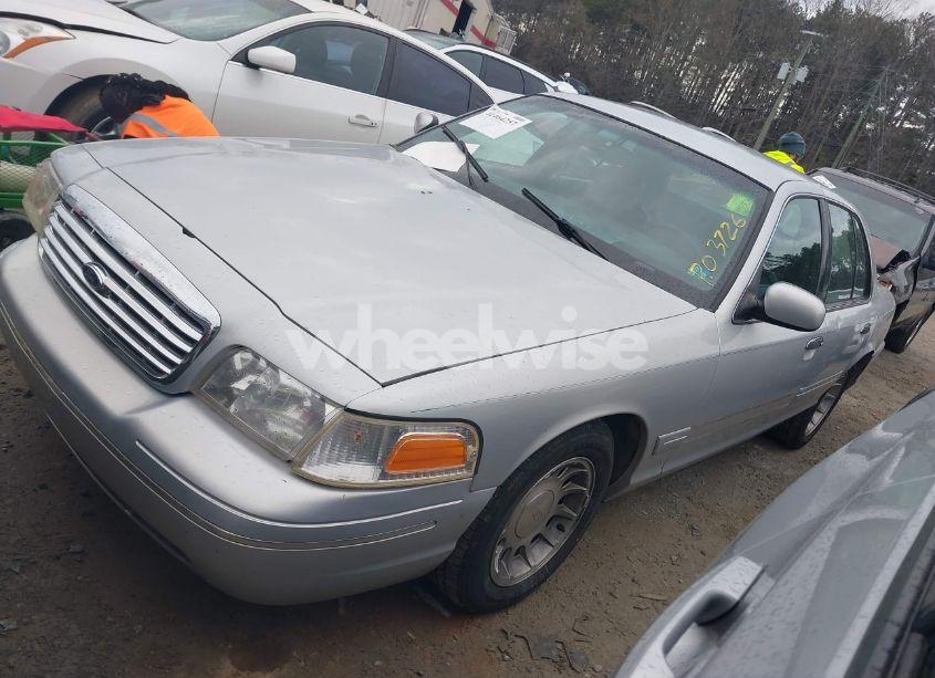 Photo 14 of 1999 Ford Crown VICTORIA LX (VIN 2FAFP74W9XX236645)