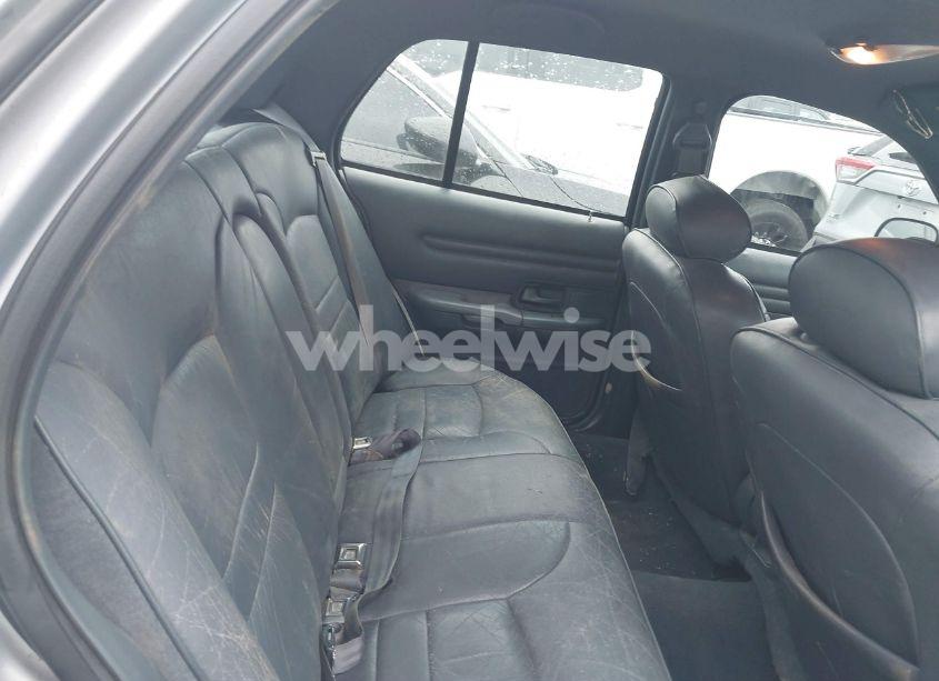 Photo 8 of 1999 Ford Crown VICTORIA LX (VIN 2FAFP74W9XX236645)