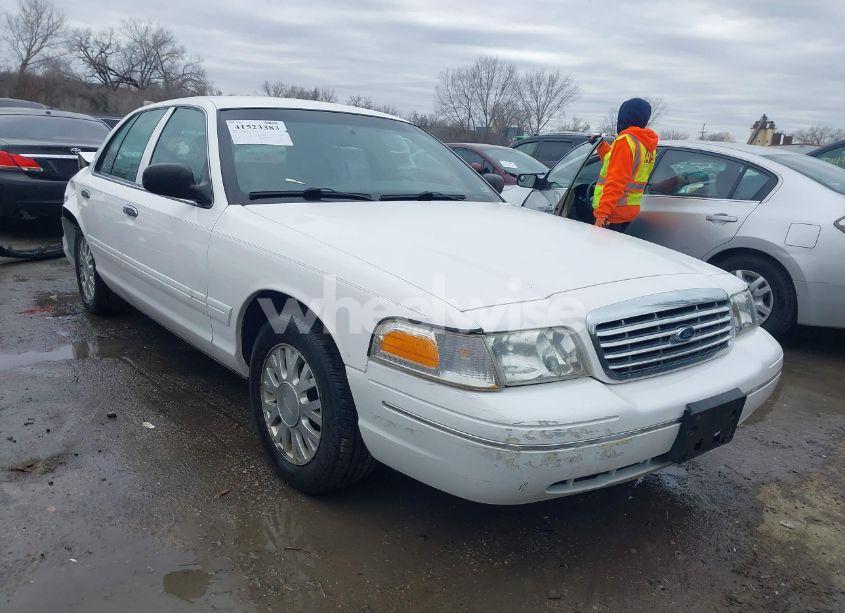 2005 Ford Crown VICTORIA LX/LX SPORT (VIN 2FAFP74WX5X105415) main photo