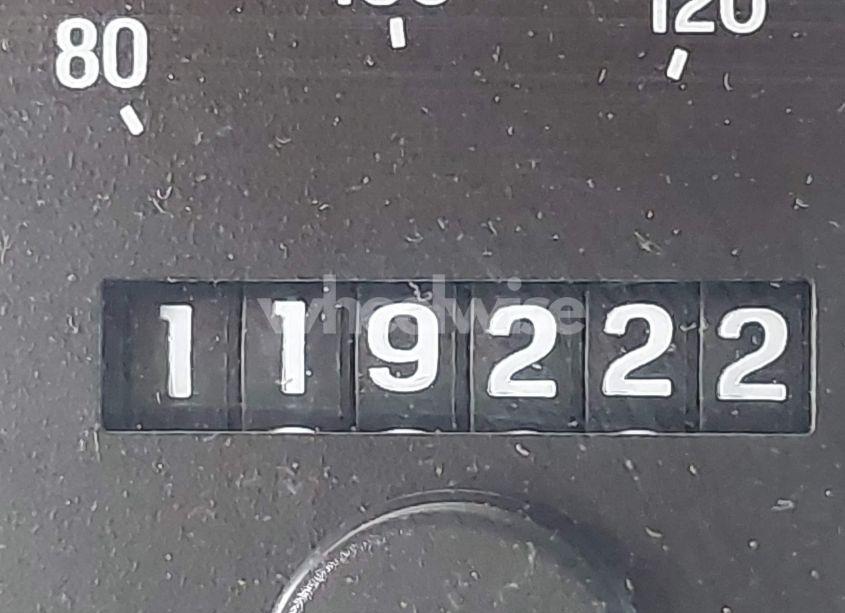 Photo 15 of 2005 Ford Crown VICTORIA LX/LX SPORT (VIN 2FAFP74WX5X105415)