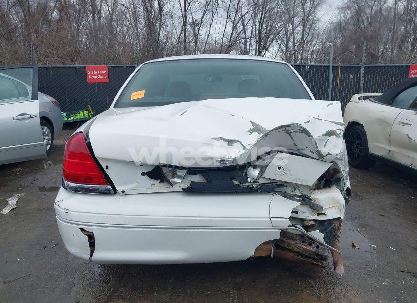 Photo 16 of 2005 Ford Crown VICTORIA LX/LX SPORT (VIN 2FAFP74WX5X105415)