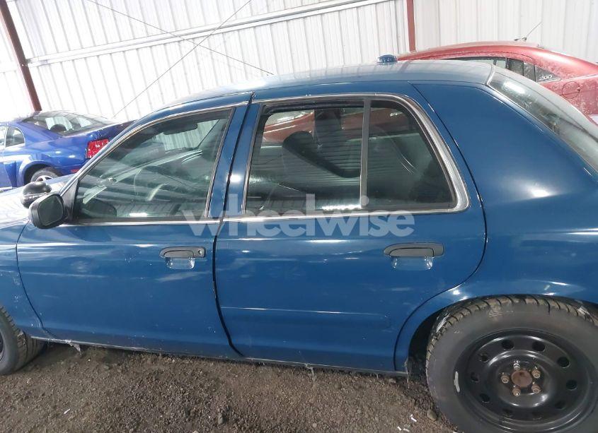 Photo 14 of 2008 Ford Crown VICTORIA POLICE/POLICE INTERCEPTOR (VIN 2FAHP71V08X130073)