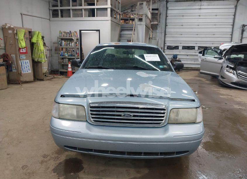 Photo 12 of 2008 Ford Crown VICTORIA (VIN 2FAHP71V28X115879)