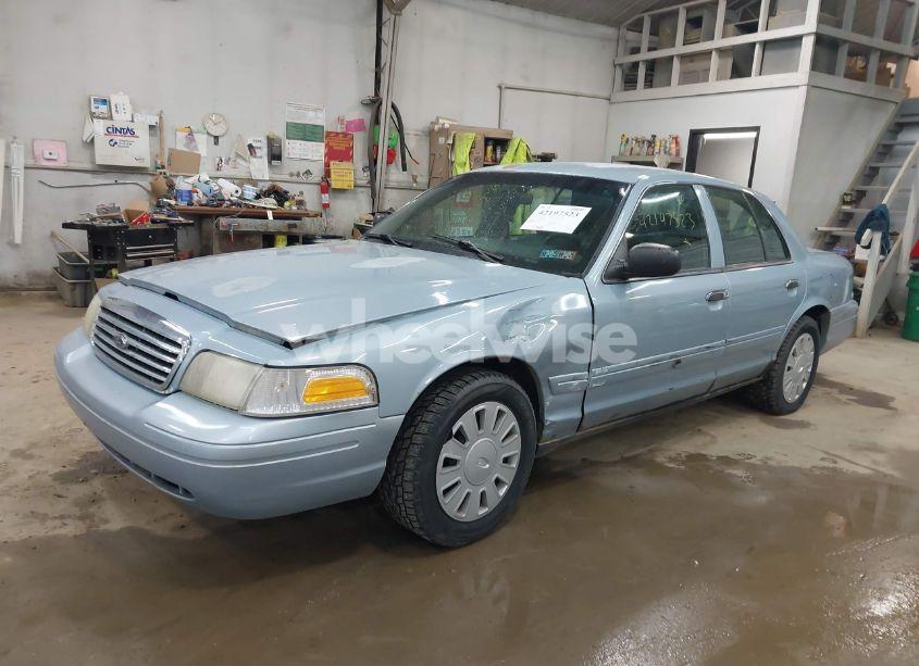 Photo 2 of 2008 Ford Crown VICTORIA (VIN 2FAHP71V28X115879)