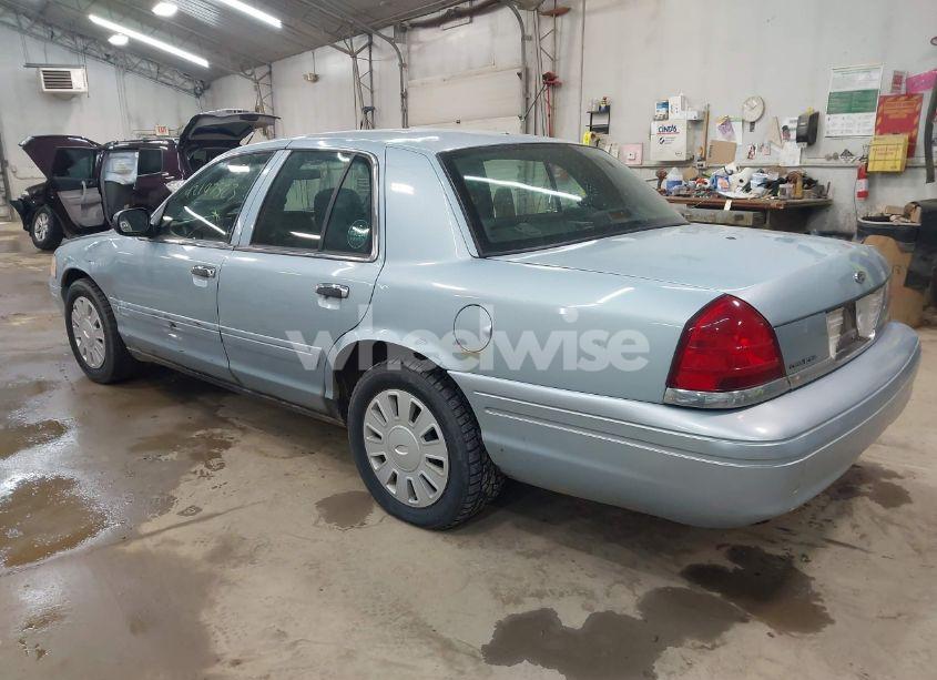 Photo 3 of 2008 Ford Crown VICTORIA (VIN 2FAHP71V28X115879)