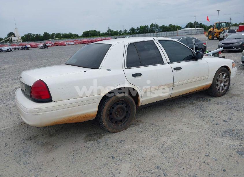 Photo 4 of 2009 Ford Crown VICTORIA POLICE/POLICE INTERCEPTOR (VIN 2FAHP71V39X147936)