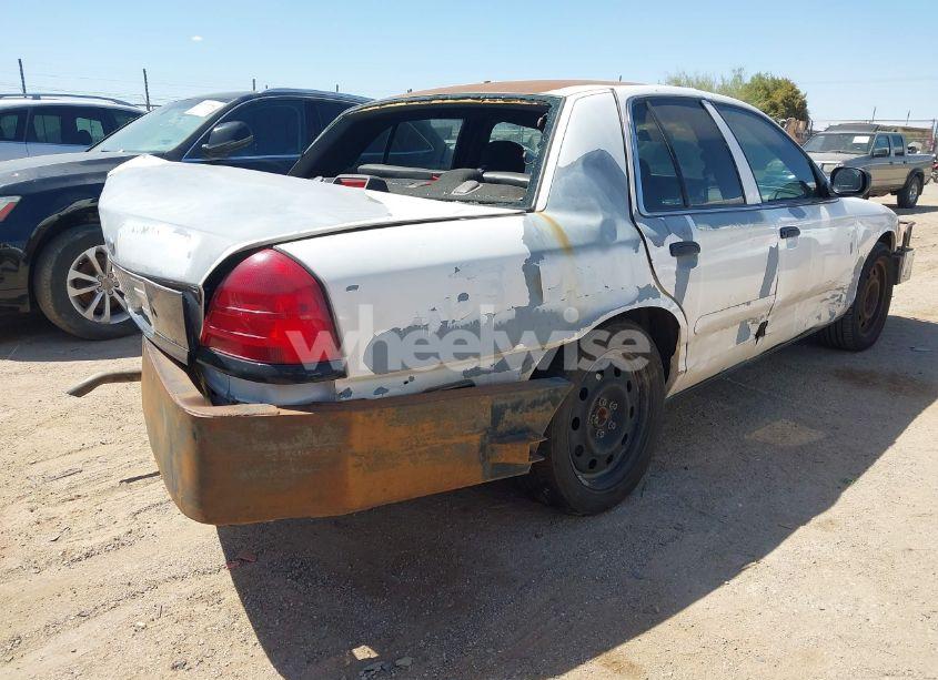 Photo 4 of 2008 Ford Crown VICTORIA POLICE/POLICE INTERCEPTOR (VIN 2FAHP71V48X172634)
