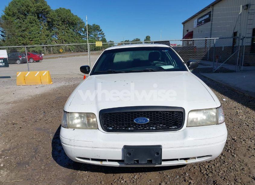Photo 12 of 2009 Ford Crown VICTORIA POLICE/POLICE INTERCEPTOR (VIN 2FAHP71V49X132555)