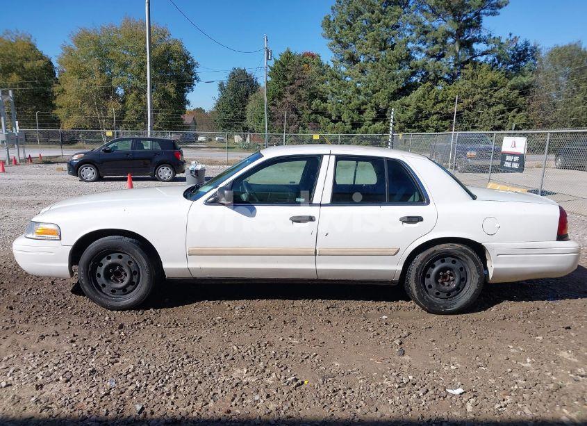 Photo 14 of 2009 Ford Crown VICTORIA POLICE/POLICE INTERCEPTOR (VIN 2FAHP71V49X132555)