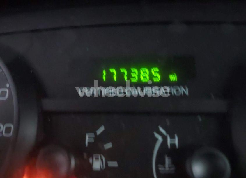 Photo 15 of 2009 Ford Crown VICTORIA POLICE/POLICE INTERCEPTOR (VIN 2FAHP71V49X132555)