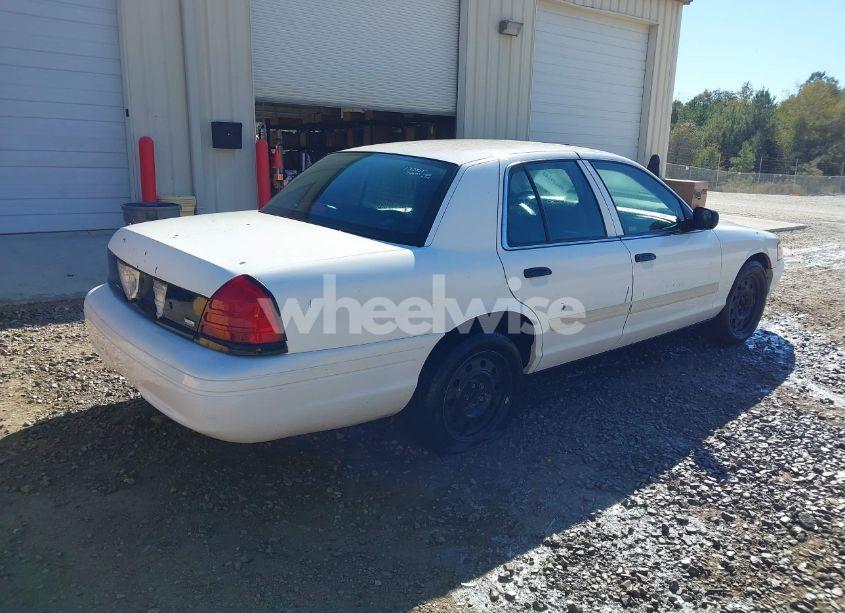 Photo 4 of 2009 Ford Crown VICTORIA POLICE/POLICE INTERCEPTOR (VIN 2FAHP71V49X132555)