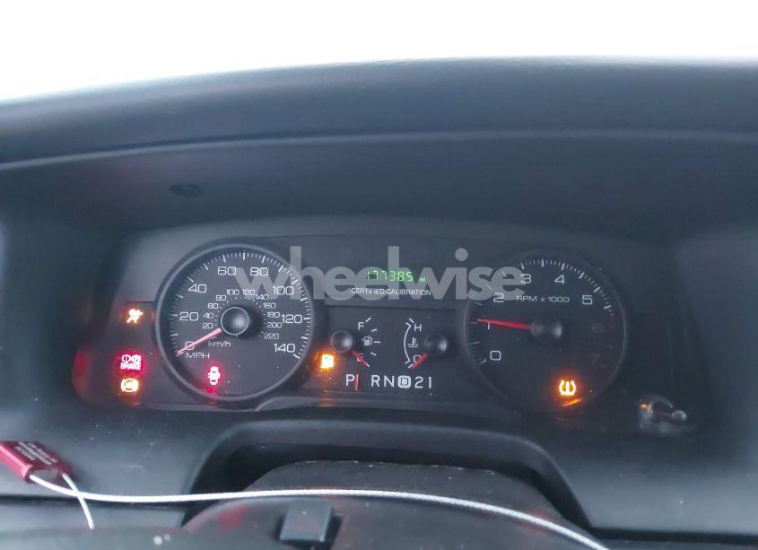 Photo 7 of 2009 Ford Crown VICTORIA POLICE/POLICE INTERCEPTOR (VIN 2FAHP71V49X132555)