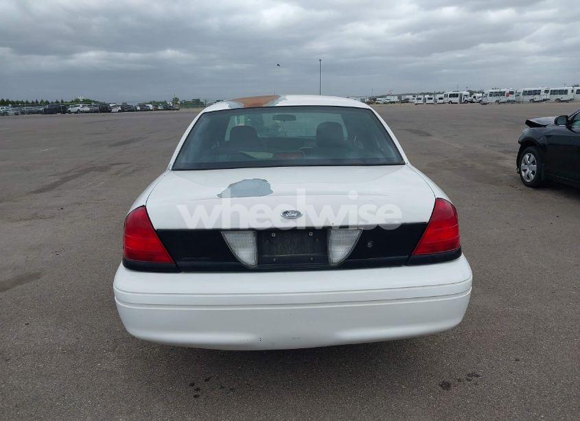 Photo 16 of 2008 Ford Crown VICTORIA POLICE/POLICE INTERCEPTOR (VIN 2FAHP71V58X166826)