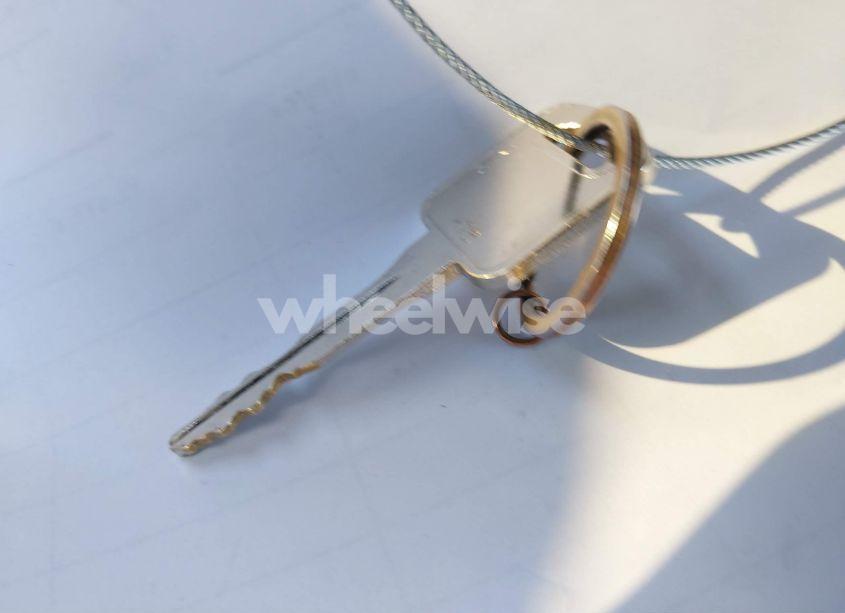 Photo 11 of 2009 Ford Crown VICTORIA POLICE/POLICE INTERCEPTOR (VIN 2FAHP71V59X103016)