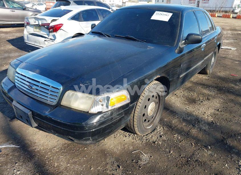 Photo 6 of 2009 Ford Crown VICTORIA POLICE/POLICE INTERCEPTOR (VIN 2FAHP71V59X103016)