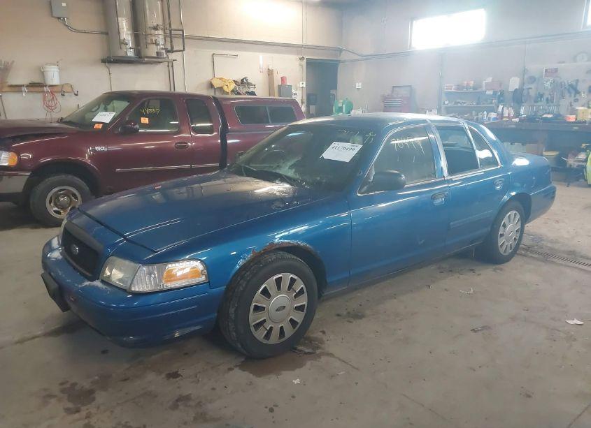 Photo 2 of 2009 Ford Crown VICTORIA POLICE/POLICE INTERCEPTOR (VIN 2FAHP71V69X145632)