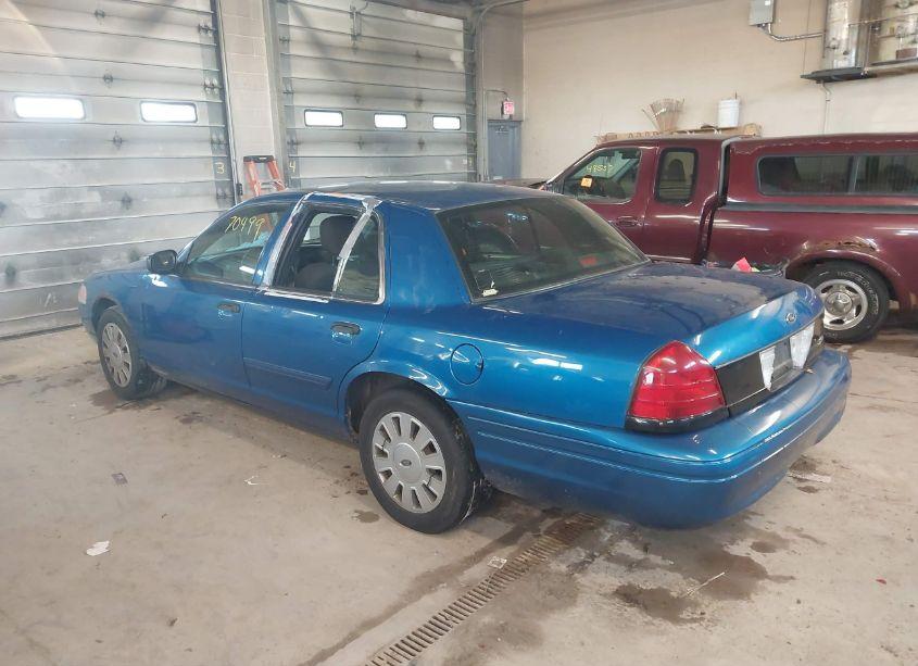 Photo 3 of 2009 Ford Crown VICTORIA POLICE/POLICE INTERCEPTOR (VIN 2FAHP71V69X145632)
