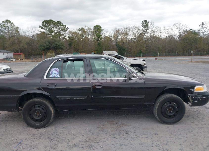 Photo 13 of 2009 Ford Crown VICTORIA (VIN 2FAHP71V79X132050)