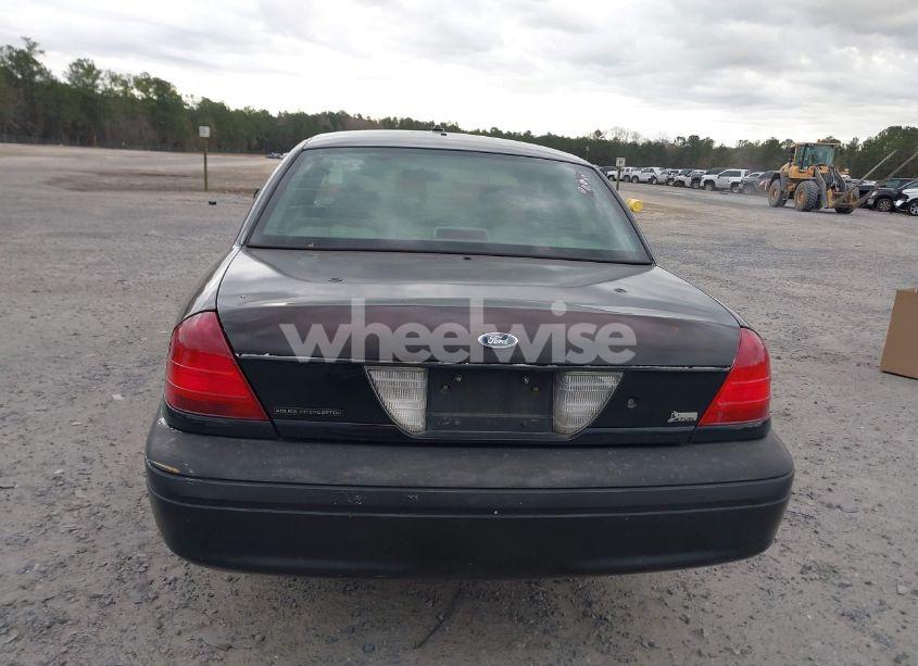 Photo 16 of 2009 Ford Crown VICTORIA (VIN 2FAHP71V79X132050)
