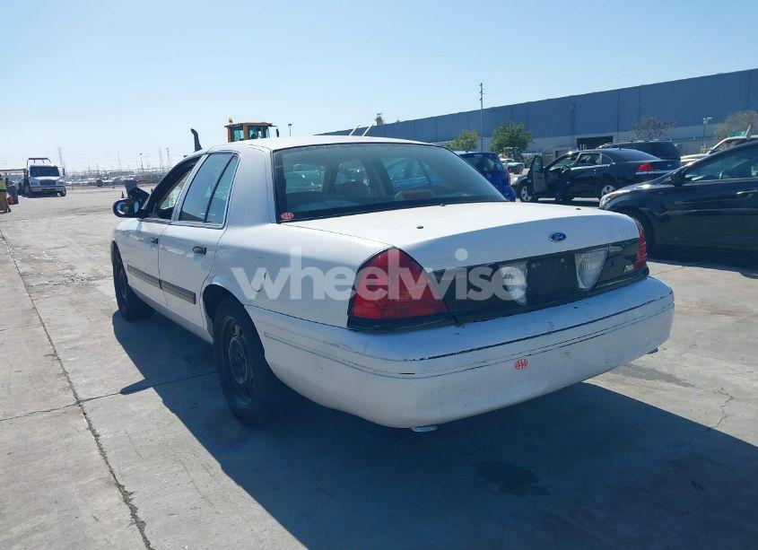 Photo 3 of 2009 Ford Crown VICTORIA POLICE/POLICE INTERCEPTOR (VIN 2FAHP71V79X138687)