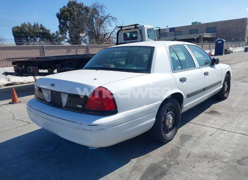 Photo 4 of 2009 Ford Crown VICTORIA POLICE/POLICE INTERCEPTOR (VIN 2FAHP71V79X138687)