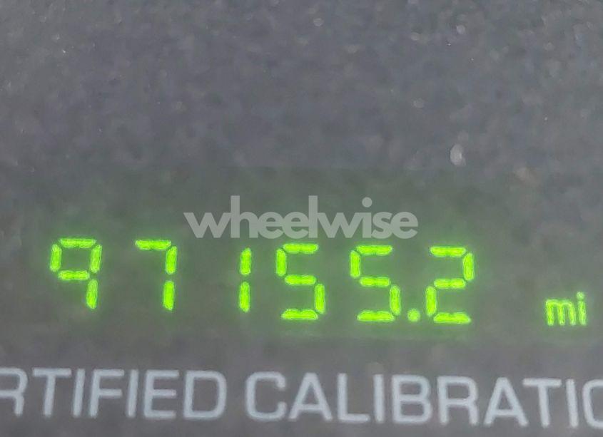 Photo 15 of 2008 Ford Crown VICTORIA POLICE/POLICE INTERCEPTOR (VIN 2FAHP71V88X125929)