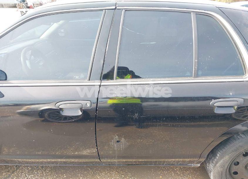 Photo 14 of 2009 Ford Crown VICTORIA POLICE/POLICE INTERCEPTOR (VIN 2FAHP71V99X123575)