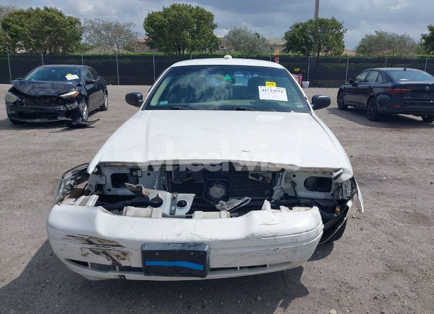 Photo 6 of 2009 Ford Crown VICTORIA POLICE/POLICE INTERCEPTOR (VIN 2FAHP71V99X149206)