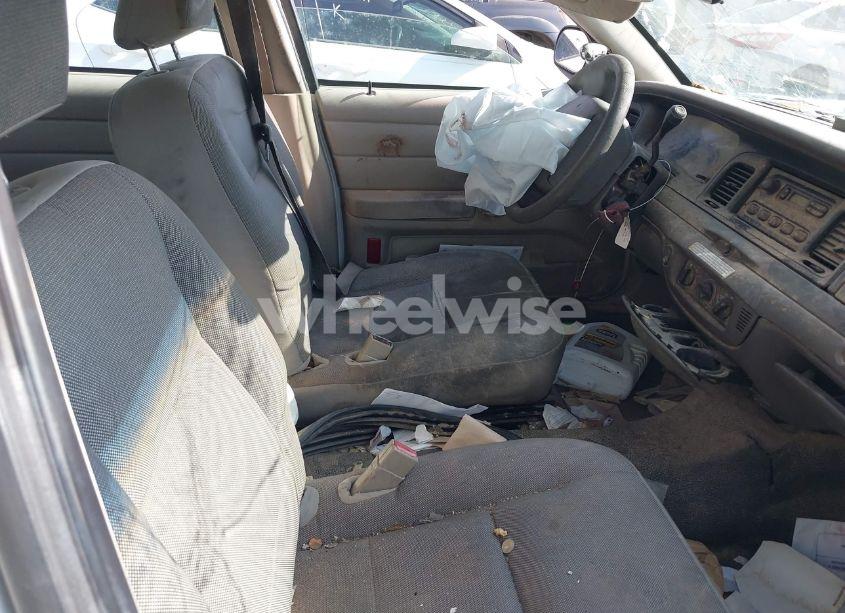 Photo 5 of 2008 Ford Crown VICTORIA POLICE/POLICE INTERCEPTOR (VIN 2FAHP71VX8X154851)