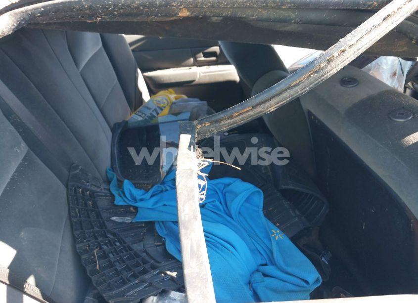 Photo 8 of 2005 Ford Crown VICTORIA POLICE (VIN 2FAHP71W05X102617)