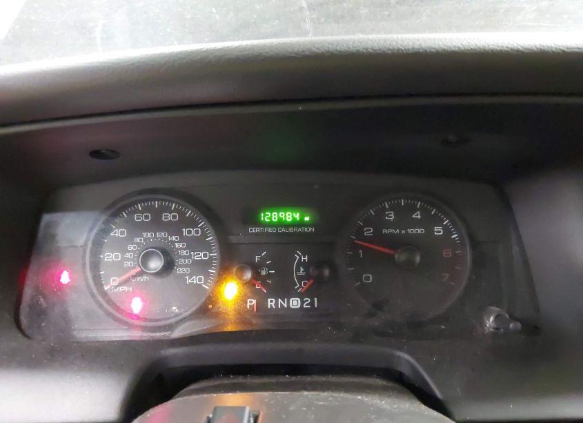 Photo 7 of 2007 Ford Crown VICTORIA POLICE/POLICE INTERCEPTOR (VIN 2FAHP71W07X102152)