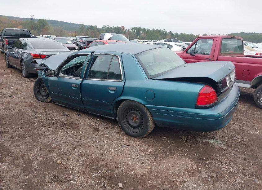Photo 3 of 2003 Ford Crown VICTORIA POLICE (VIN 2FAHP71W13X210757)