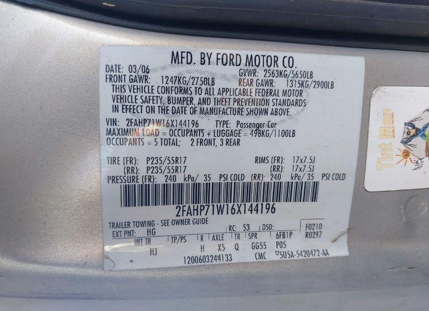 Photo 9 of 2006 Ford Crown VICTORIA POLICE/POLICE INTERCEPTOR (VIN 2FAHP71W16X144196)