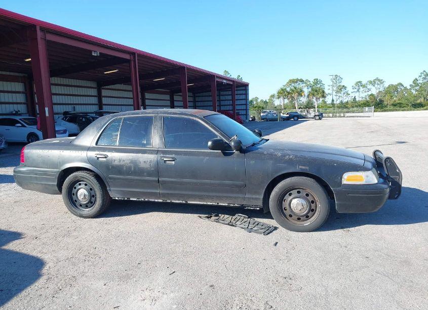 Photo 13 of 2007 Ford Crown VICTORIA POLICE/POLICE INTERCEPTOR (VIN 2FAHP71W27X159243)