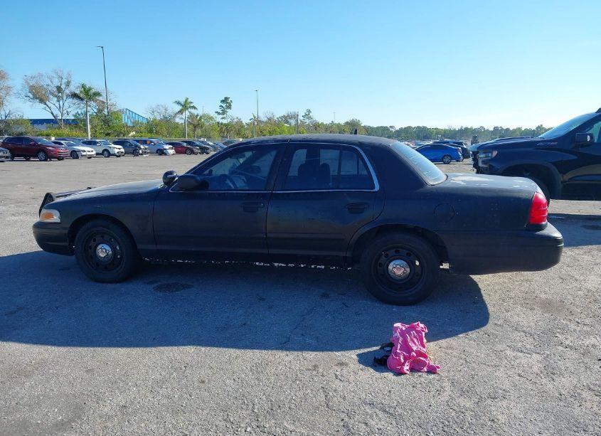 Photo 14 of 2007 Ford Crown VICTORIA POLICE/POLICE INTERCEPTOR (VIN 2FAHP71W27X159243)