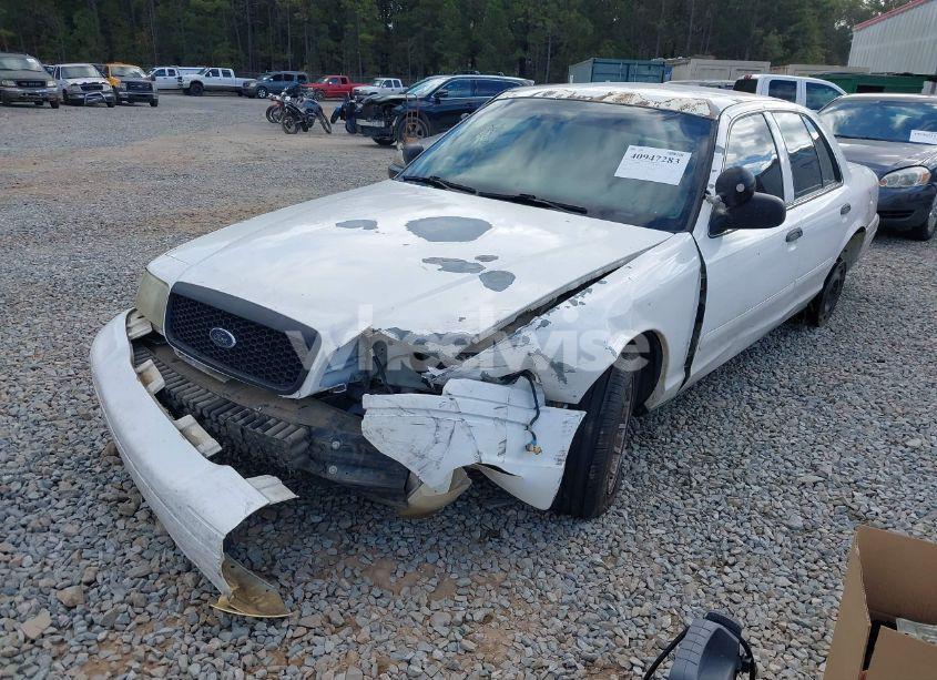 Photo 2 of 2004 Ford Crown VICTORIA POLICE (VIN 2FAHP71W34X166083)