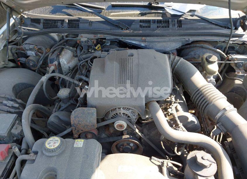Photo 10 of 2004 Ford Crown VICTORIA POLICE (VIN 2FAHP71W34X181974)
