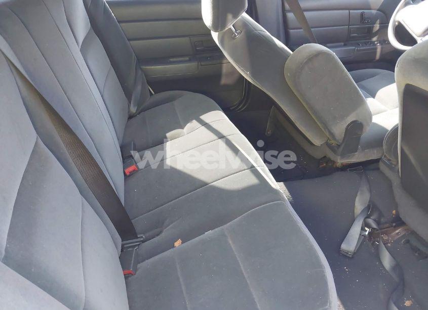 Photo 8 of 2004 Ford Crown VICTORIA POLICE (VIN 2FAHP71W34X181974)