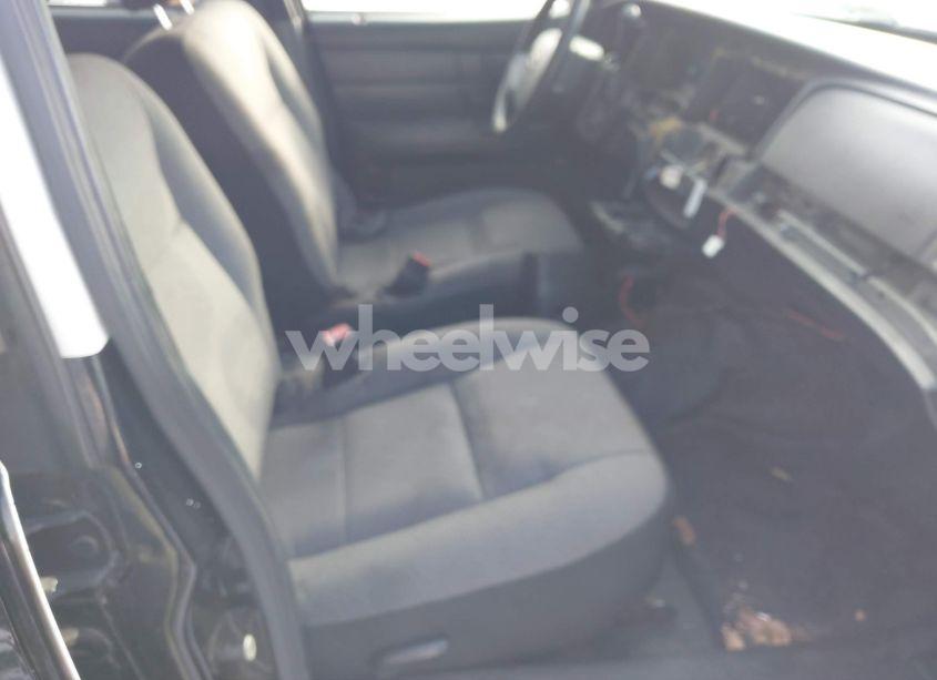 Photo 5 of 2007 Ford Crown VICTORIA POLICE/POLICE INTERCEPTOR (VIN 2FAHP71W67X109302)