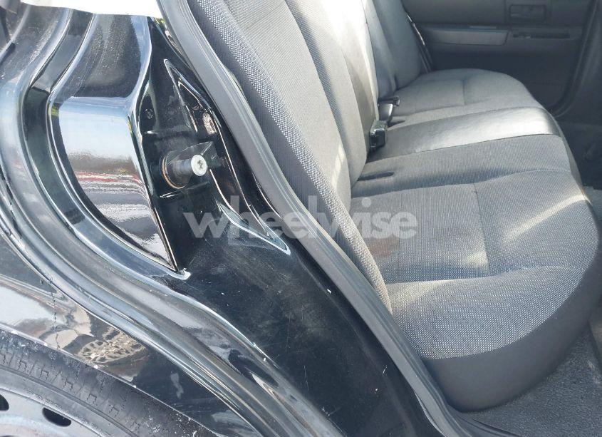 Photo 8 of 2007 Ford Crown VICTORIA POLICE/POLICE INTERCEPTOR (VIN 2FAHP71W67X109302)